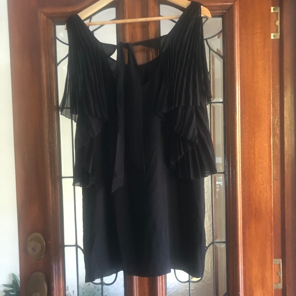 Forever New Size 12 Black Blouse Tunic Top Pleated - Picture 9 of 12